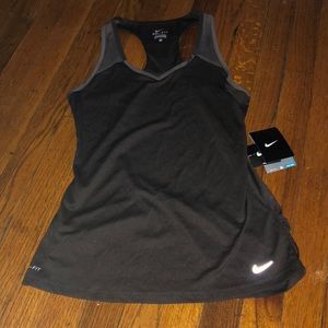 NWT Nike Dri-Fit slim fit workout tank small S